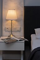 Warsaw 2 Bedrooms Apartment by Renters