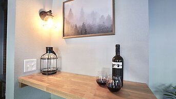 Gorgeous Guest Suite! Walk to Old Town & Csu!