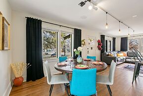 Mulberry Place: a Charming Cottage Near Old Town!