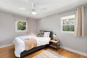 Fun, Family-friendly Old Town Home W/ Hot Tub!