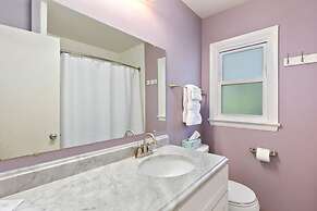 Fun, Family-friendly Old Town Home W/ Hot Tub!