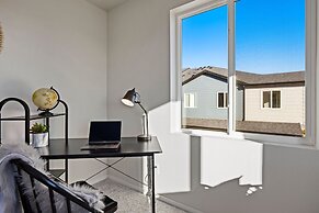 Hidden Gem – Brand New Curated Home W Pool Access