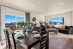 Hidden Gem – Brand New Curated Home W Pool Access