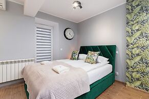 Kraków Underground Apartment by Renters