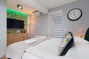 Kraków Underground Apartment by Renters