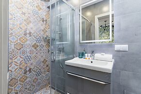 Kraków Underground Apartment by Renters