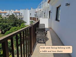 1 Bed Apartment in Santa Maria - Great Views