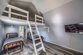 Sweet Annie Ot 250sa 2 Bedroom Home by RedAwning