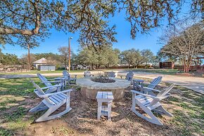 Sweet Annie Ot 250sa 2 Bedroom Home by RedAwning