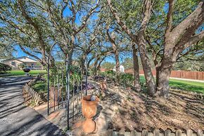 Sweet Annie Ot 250sa 2 Bedroom Home by RedAwning