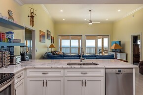 Beach Happy - 2609 Bienville 5 Bedroom Home by Redawning