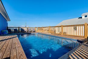 Beach Happy - 2609 Bienville 5 Bedroom Home by RedAwning