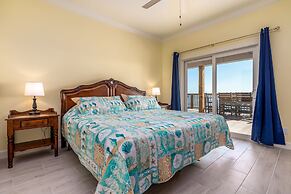 Beach Happy - 2609 Bienville 5 Bedroom Home by RedAwning