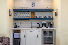 Beach Happy - 2609 Bienville 5 Bedroom Home by RedAwning