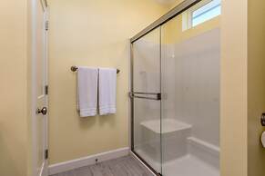 Beach Happy - 2609 Bienville 5 Bedroom Home by RedAwning