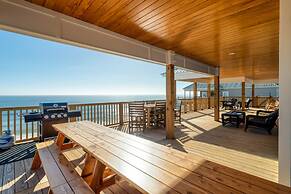 Beach Happy - 2609 Bienville 5 Bedroom Home by RedAwning