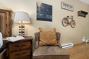 Industrial Old Town Bungalow W/ Free Cruiser Bikes