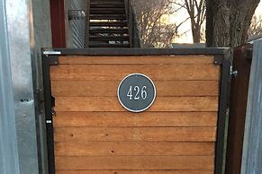 Industrial Old Town Bungalow W/ Free Cruiser Bikes