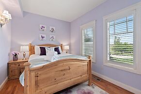 Sunrise Ranch! Amazing Mountain Views!