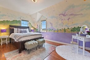 Sunrise Ranch! Amazing Mountain Views!