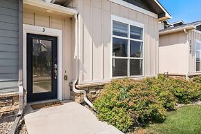 Gorgeous Townhome Steps From the Brewery District!