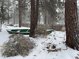 Woodhaven 2 Bedroom Home by RedAwning