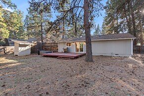 Woodhaven 2 Bedroom Home by RedAwning