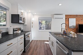 Woodhaven 2 Bedroom Home by RedAwning