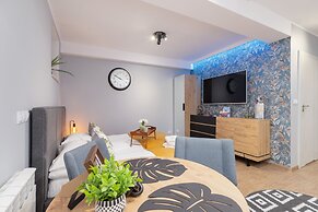 Kielecka Studio for 4 Guests by Renters