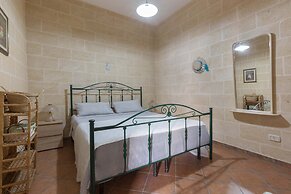 3132 Casa Francesca by Barbarhouse