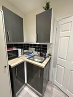 Nice Studio in London