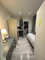 Nice Studio in London