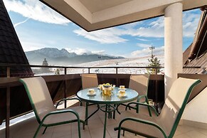 Mountain View Czajki by Renters