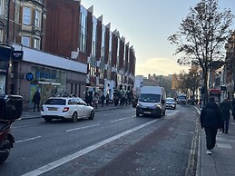 Entire Studio apartment - London