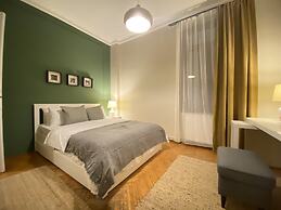 Sleek Flat With Central Location in Beyoglu