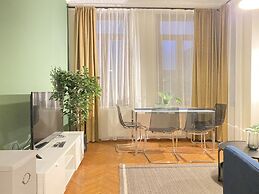 Sleek Flat With Central Location in Beyoglu