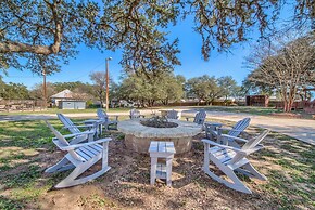 Quiet Your Mind Ot 250qm 1 Bedroom Home by RedAwning