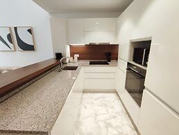 Vacation Time Apartment