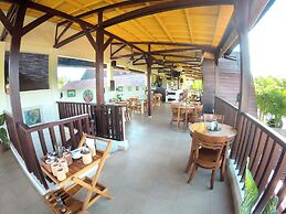 Bruga Villas Restaurant and Spa