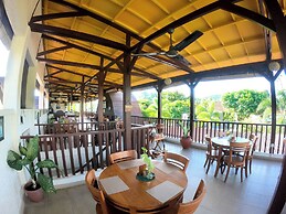 Bruga Villas Restaurant and Spa