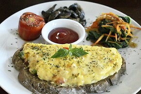 Bruga Villas Restaurant and Spa