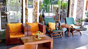 Bruga Villas Restaurant and Spa