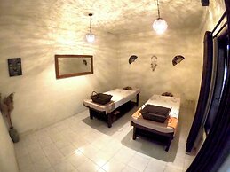 Bruga Villas Restaurant and Spa