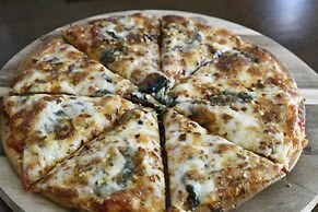 Bruga Villas Restaurant and Spa