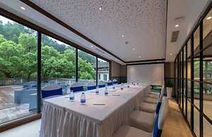 Nostalgia S Hotel Hangzhou West Lake