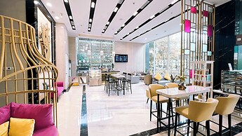 Leedon Hotel & Suites Surabaya