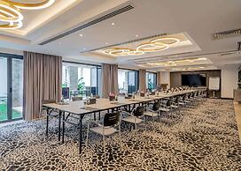 Kwetu Nairobi, Curio Collection By Hilton