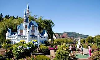 Oscar Inn & 2bd Suite up to 6 people private