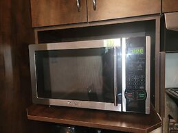 Oscar Inn & 2bd Suite up to 6 people private