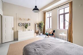 Modern Flat With Central Location in Beyoglu